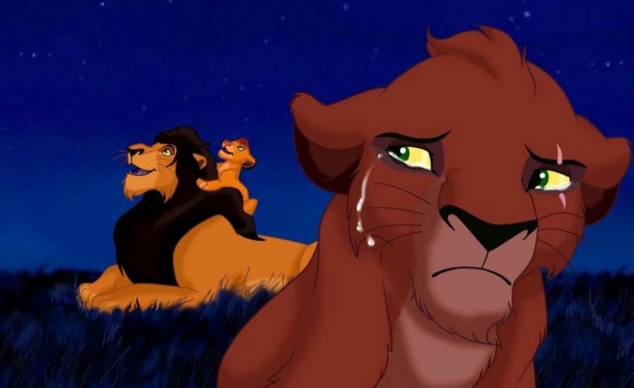 O jovem Scar chorando ao ver seu pai com Mufasa