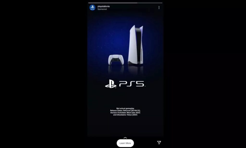 O PS5 No meio, o logo e embaixo as informações que queremos