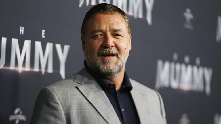 Russell Crowe é escalado para Thor: Amor e Trovão