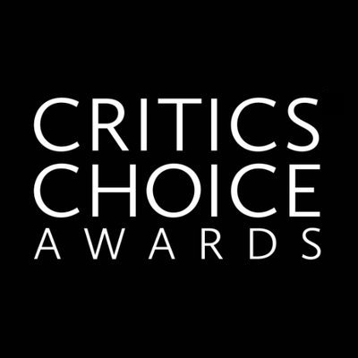 logo com os dizeres critics choice awards