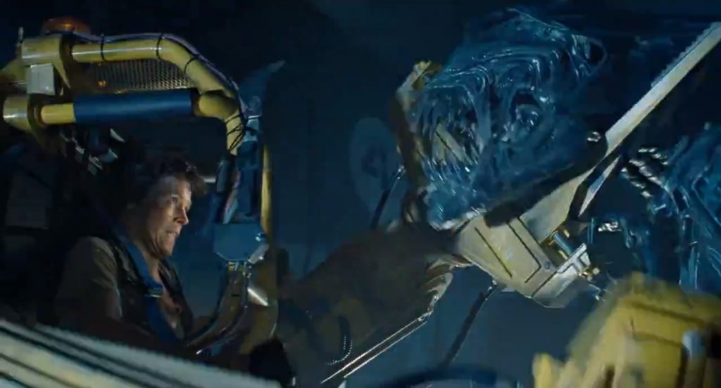 Close da batalha de Ripley com a rainha alien. Aliens: O resgate (1986)