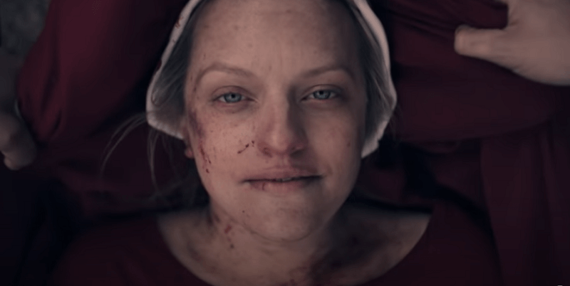 June no final da terceira temporada de The Handmaids Tale.