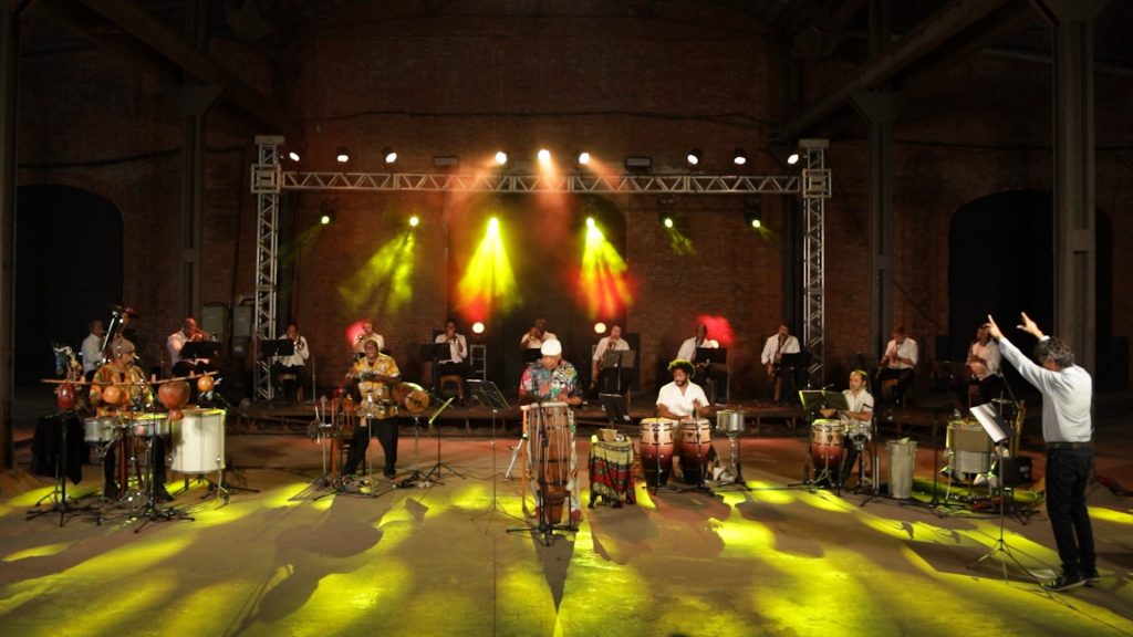 Orquestra Afro-Brasileira. Otageek