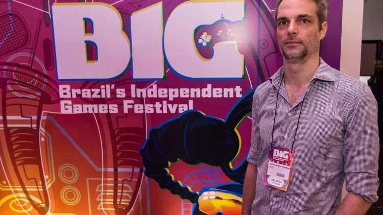 Gustavo Steinberg é diretor de cinema que também tem os pés no mundo dos games com o Big Festival - Otageek Entrevista 