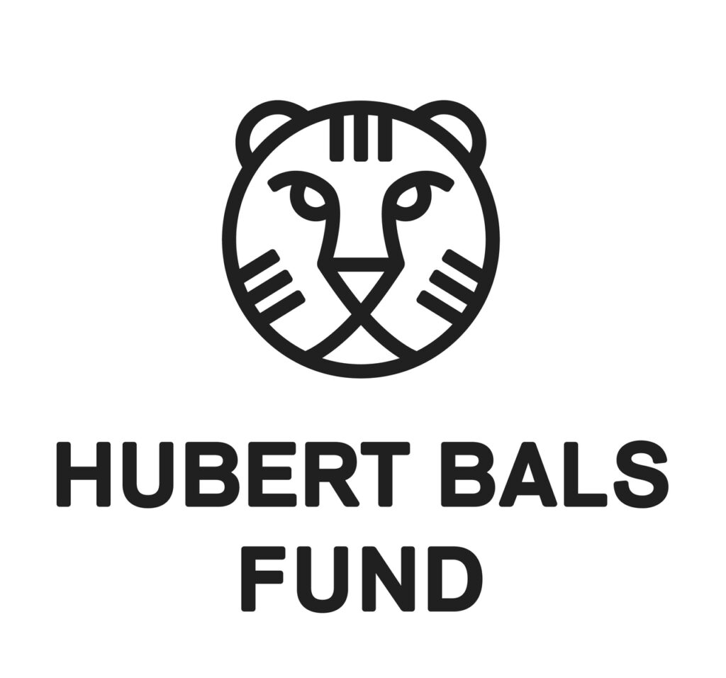 Um logo em preto-e-branco. fundo branco, vemos o desenho de um tigre, com a cara redonda, e usando linhas pretas simples, e abaixo dele, lê-se os escritos "HUBERT BALS FUND".
