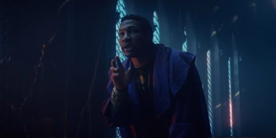 Jonathan Majors atuando como o personagem denominado de "Aquele que Permanece" - Otageek