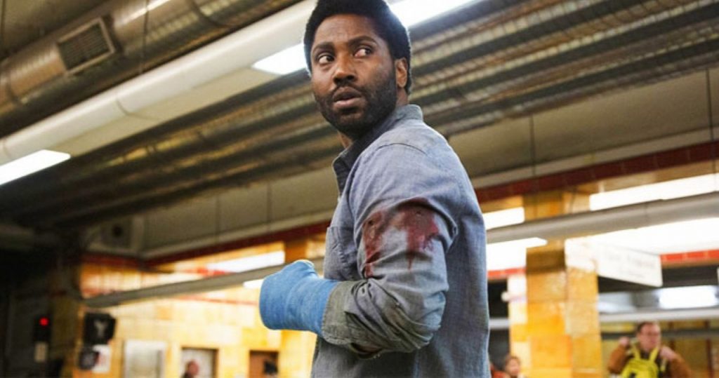 John David Washington em cena de Beckett