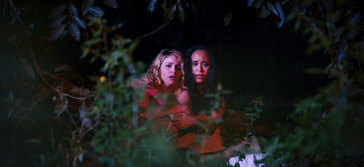 Apresentado no Cabíria Festival, imagem de Medusa destaca duas meninas no meio de um matagal