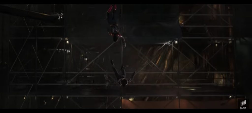 homem aranha pulando para salvar a mj - otageek