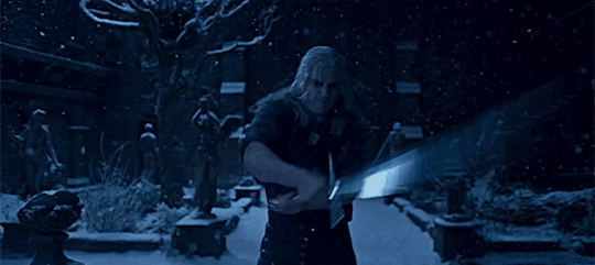 Geralt preparando-se para lutar