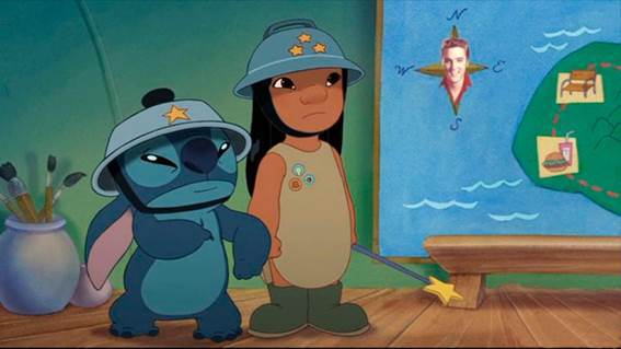 Lilo e Stitch com uniformes de exército.