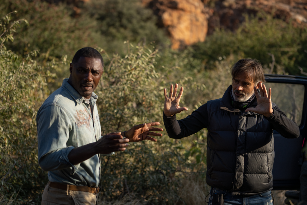 Idris Elba nos bastidores de A Fera da Universal Pictures