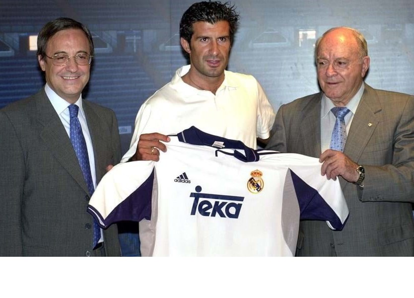Florentino Perez  e  Luís Figo na apresentação do Jogador no Real Madrid. 