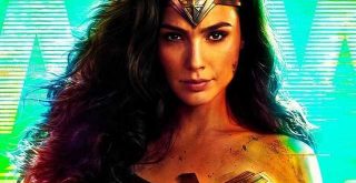 Mulher Maravilha preparada para a batalha