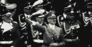 Hitler e soldados em imagem do documentário exibido pela TV cultura