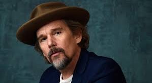 Ethan Hawke no elenco de Cavaleiro da Lua